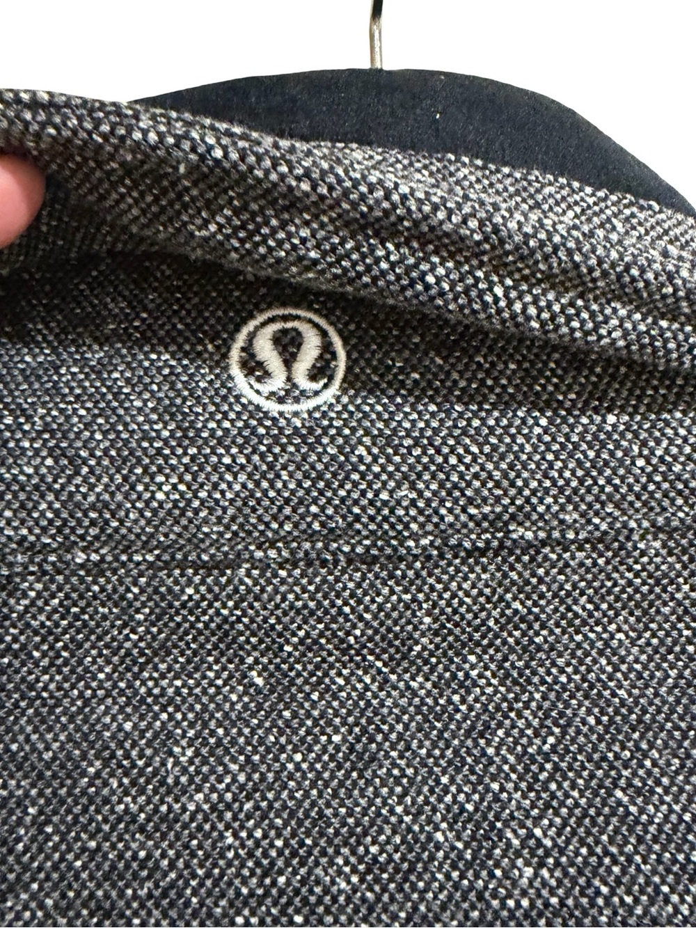 ✨‎ Lululemon Audrey Tweed Bomber Jacket Gray Tweed Zip Front Size 8 - Picture 5 of 13